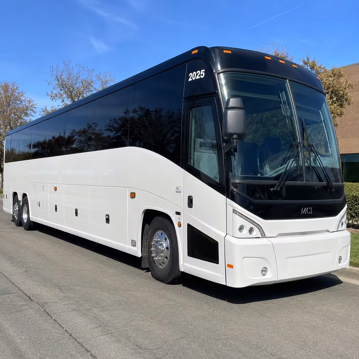 minibus and sprinter van rentals for smaller concert groups in antioch