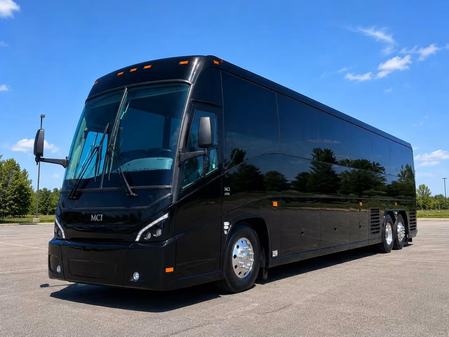 minibus rentals for smaller antioch prom groups who want privacy